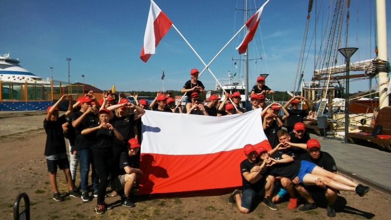 rejs odkrywców - flaga