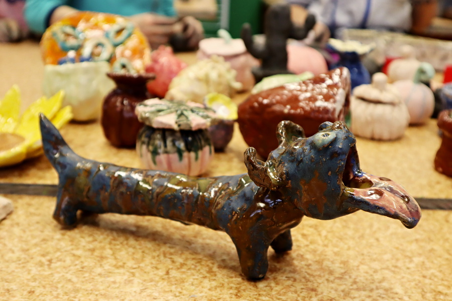 prace ceramiczne na strole