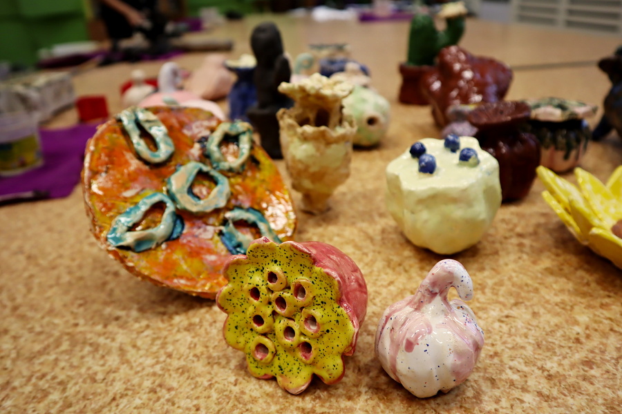 prace ceramiczne na strole