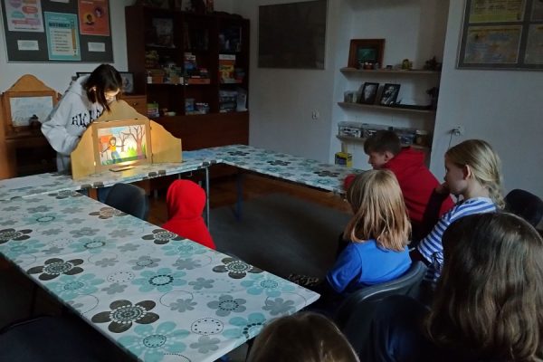 uczestnicy podczas zajęć