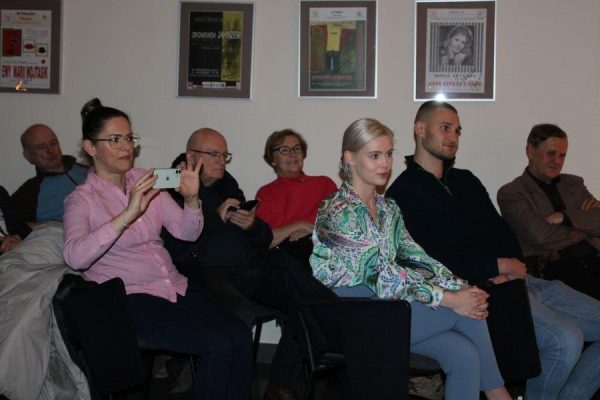 publiczność na spotkaniu autorskim