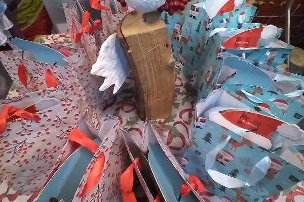 torebki z prezentami