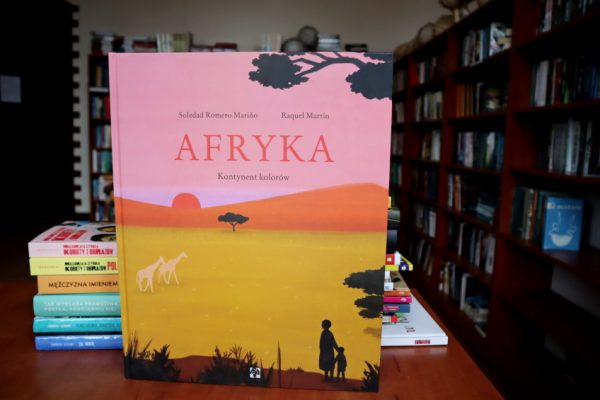 książka z tytułem afryka
