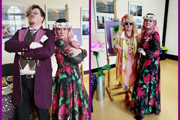 dwa zdjęcia połączone na obu pozują do zdjęcia mężczyzna z kobietą i dwie kobiety