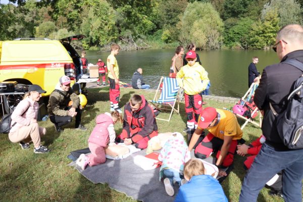 pokaz ratownictwa WOPR