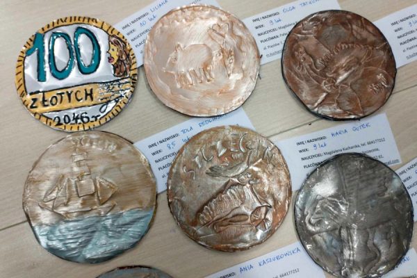 monety - prace plastyczne