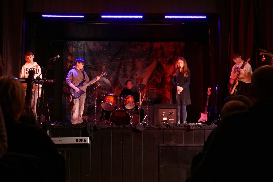 młodzi artyści na scenie