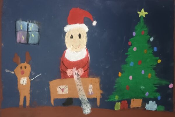 praca plastyczna przedstawiajaca Mikołaja