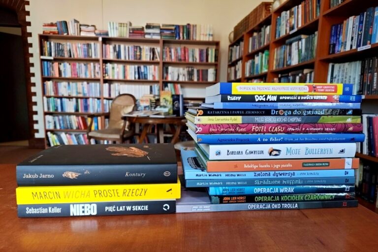 książki zakupione do biblioteki w marcu
