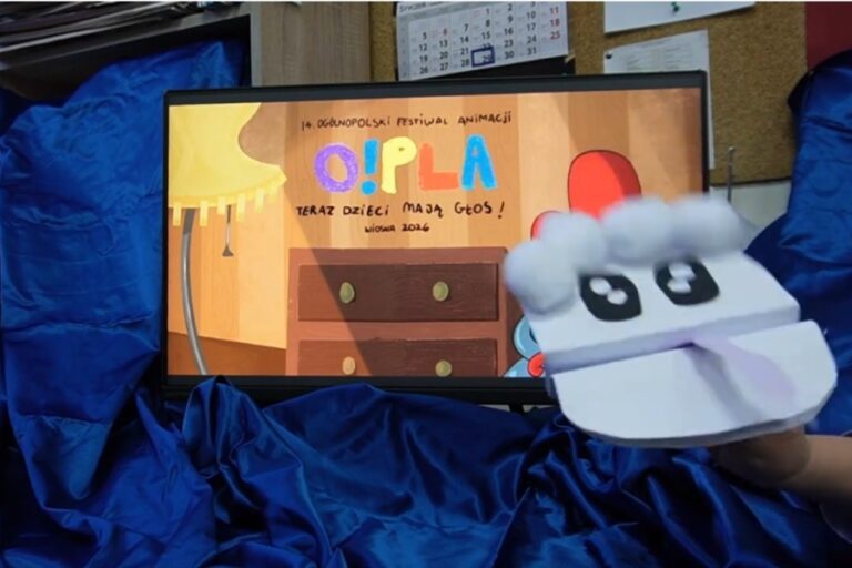 grafika z napisem OPla